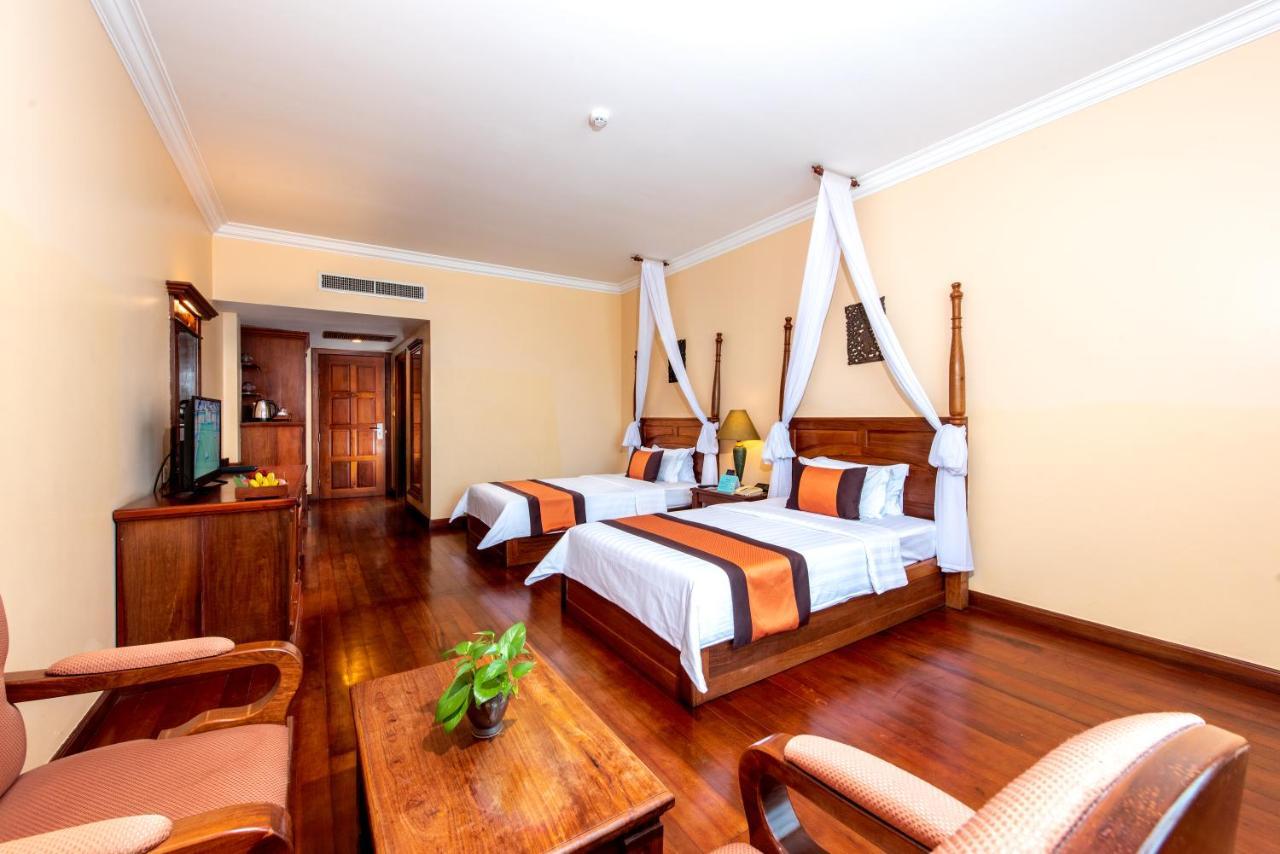 Pacific Hotel & Spa Siem Reap Dış mekan fotoğraf