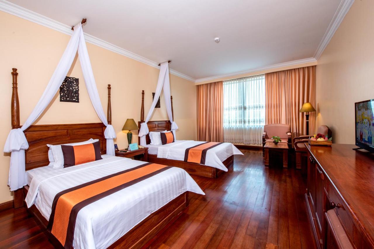 Pacific Hotel & Spa Siem Reap Dış mekan fotoğraf