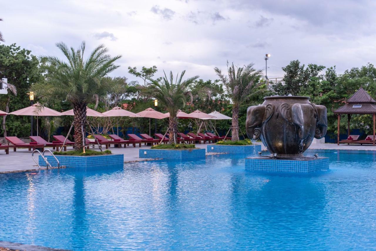 Pacific Hotel & Spa Siem Reap Dış mekan fotoğraf