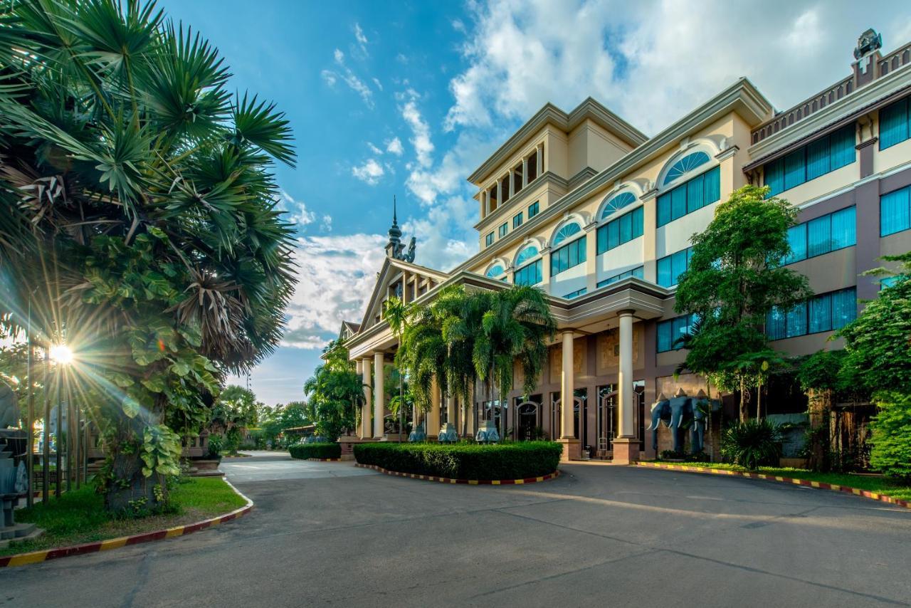 Pacific Hotel & Spa Siem Reap Dış mekan fotoğraf