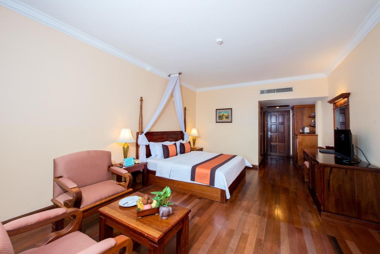 Pacific Hotel & Spa Siem Reap Dış mekan fotoğraf